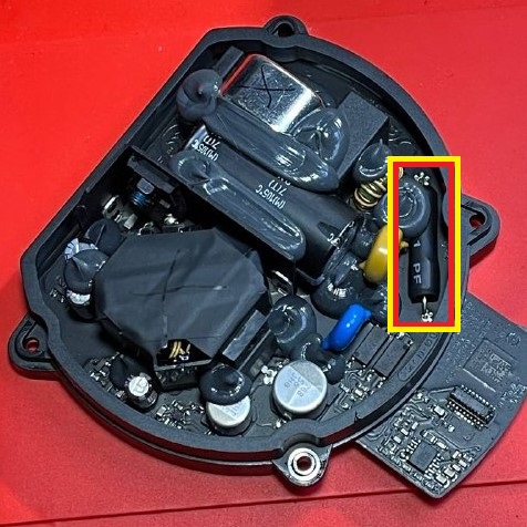 fuse location on power supply